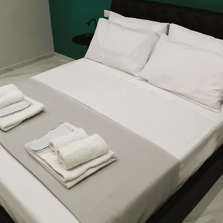 Apartament Ilary's House Pulcinella - Centro Storico Spaccanapoli Neapol